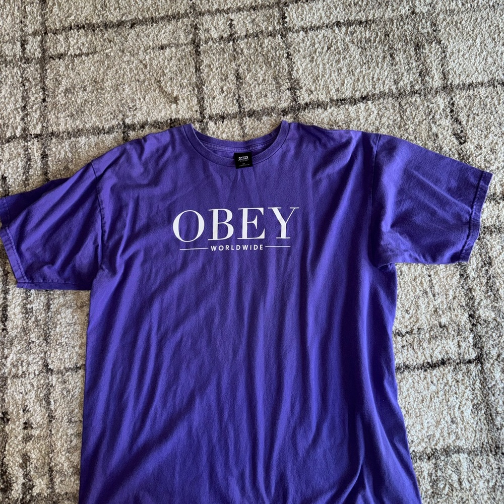 Obey Violet Tee with White Tag - Picture 3 of 3
